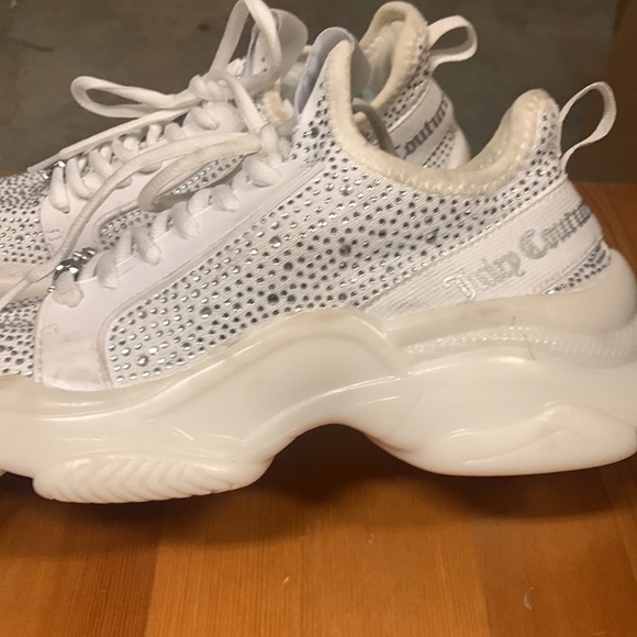 Juicy Couture Adana White Rhinestone Trainer Sneakers Lace-Up Chunky Size 6.5 - Picture 9 of 17